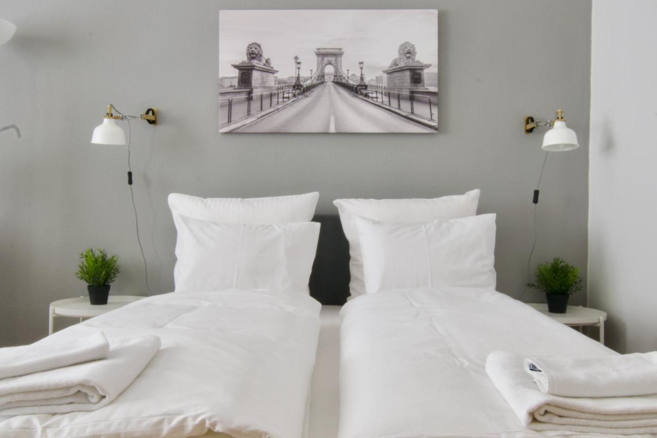 Standard Apartment By Hi5 - Asboth 15 Budapest Luaran gambar